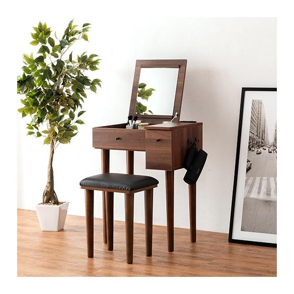 ※当商品は代金引換をご利用頂く事が出来ません。買い物かごのお支払方法にて代金引換をお選び頂かない様お願い申し上げます。ミラーを閉じるとデスクとして使用可能なドレッサー■コンパクトで置きやすいサイズ狭いお部屋でも設置しやすく、化粧/PCワーク...