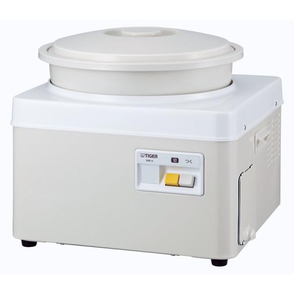 コシと粘りが違う、つきたてお餅。■「つく」専用■大容量3升用■これ1台でおいしさ色々◇サイズ：5.4L(3升)タイプ◇餅つき可能量：3.6〜5.4L(2升〜3升)◇定格電圧：交流100V◇定格周波数：50-60Hz◇消費電力(モーター)：2...