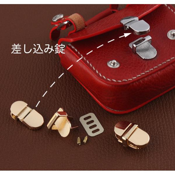 差し込み錠素材：合金数量：１セットカラー：ゴールドサイズ：写真をご参照ください。お願い：配送中に商品が動いてツメが曲がってしまう場合がございます。手かペンチで修正してご使用ください。（何度も曲げると折れる原因になりますのでご注意ください。）...