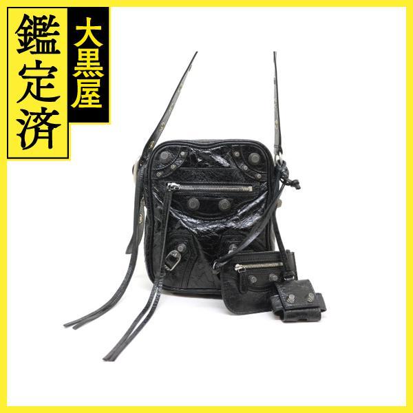 BALENCIAGA ブラックレザー ショルダーバッグクロスボディ