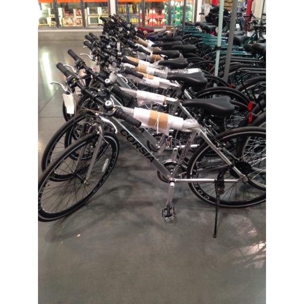 送料無料 生活雑貨 コストコ 自転車 Eisan 700c Corsia クロスバイク アルミフレーム 21段ギア Baaマーク付 As 700cal Z Buyee Servis Zakupok Tretim Licom Buyee Pokupajte Iz Yaponii