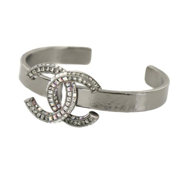 CHANEL（シャネル） 【美品】CHANEL バングル A15P ロゴ ライン