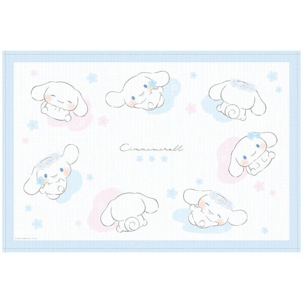 かわいい「シナモロール」柄♪1〜2人用「レジャーシート」です。遠足や運動会など、行楽に大活躍!大好きなキャラクターと一緒にお出かけで、さらに楽しい♪【サイズ】本体=約H600×W900mm、パッケージ=約H240×W190×D20mm【重　...