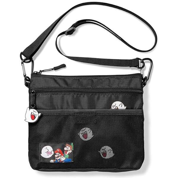 人気「スーパーマリオ」デザイン♪財布やスマートフォンなど小物の持ち運びに便利な「サコッシュ」です。ファスナーの引手やメッシュポケットの内側に、テレサが潜んでいます。 今なお愛されるキャラクターたちは、懐かしくて新鮮です。ゲーム好きな人へのプ...