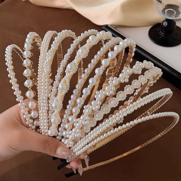 ヘアアクセサリー カチューシャ パールカチューシャ ヘアバンド 真珠 白 アクセサリー 小物 シンプル 洗顔 髪飾り フリーサイズ 母の日 プレゼント