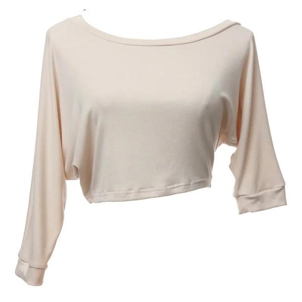 ベージュカラーのエレガントなモダールトップスです。フリーサイズバスト（胸囲）：80cm〜92cm（リラックス時）トップス丈：約40cm上品で落ち着いたベージュカラーは、肌なじみが良く、大人っぽく洗練された印象を与えます。ベリーダンスはもちろ...