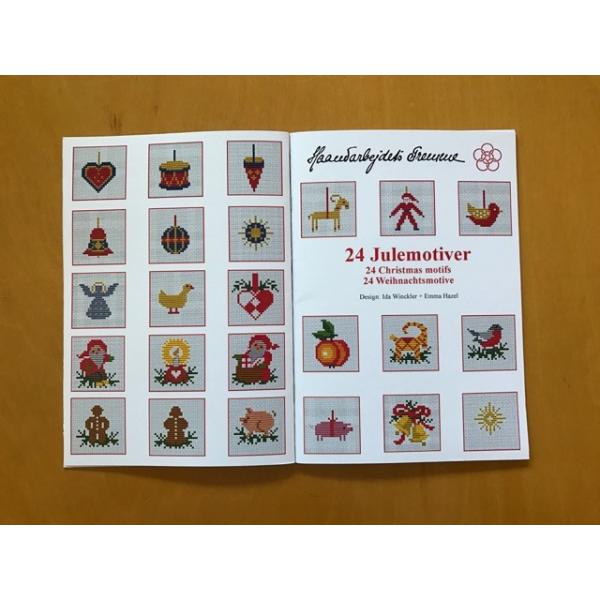 24 Christmas motifs