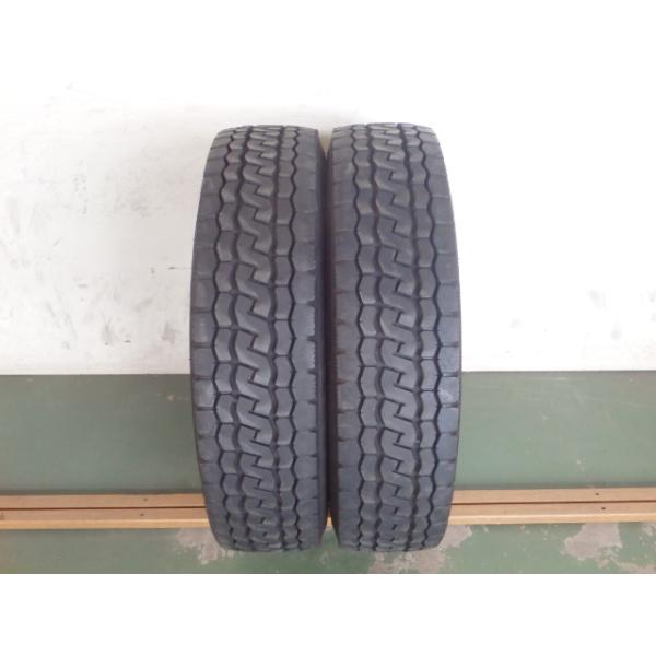 ブリヂストン 205/85R16 M812 6本 ブリヂストン ECOPIA M812 205/85R16 117/115N オークション比較