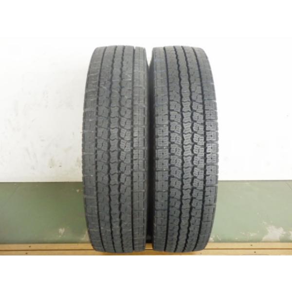中古スタッドレスタイヤホイール付225/80R17.5 123/122L トーヨータイヤ M919 8分山 6本セット2019年製 トラク4トン車用 TOYO TIRES（トーヨータイヤ） 225/80R17.5 123/122L TOYO 冬 M919