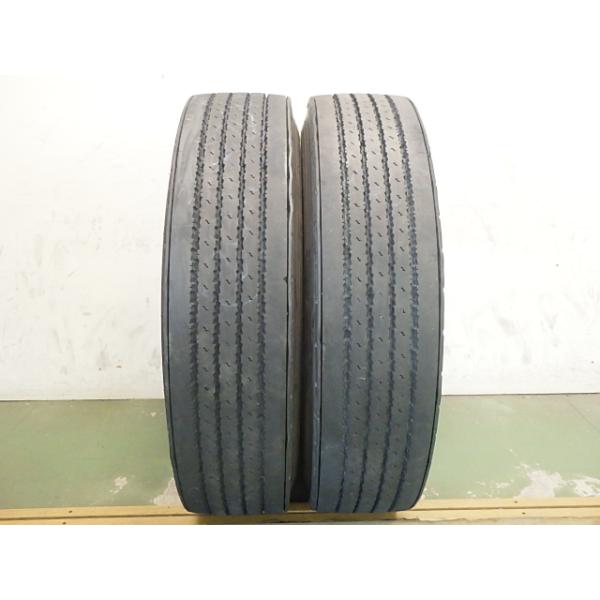 225/90R17.5 127/125L トーヨータイヤ TOYO TIRE 夏 Hyparadial M125ZB 中古 2本SET サマータイヤ 日本製 225/90/17.5 225/90-17.5 L20868