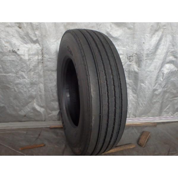 DUNLOP（ダンロップ） 275/80R22.5 151/148J 夏 SP330 中古 9.9分山 1