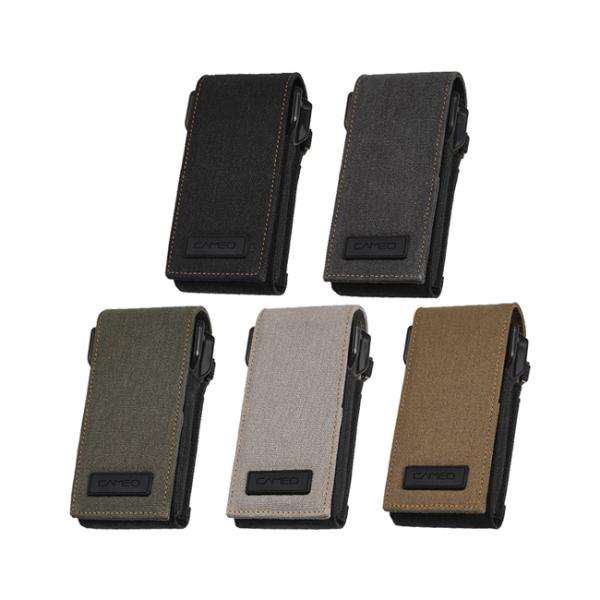 ■商品仕様スペックデータ素材：コットン、ポリエステルサイズ(約)：H16.0〜17.5cm×W7.0cm×D4.0cm※高さは調節可能付属品・ドロップスリーブ×1個・カラビナ×1個収納概要・ダーツ×1set(3個)・チップスロット×5・カー...