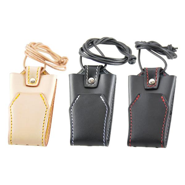 ■商品仕様スペックデータ素材：本革サイズ(約)：H7.5cm×W4.5cm×D1.0cm(最厚部)付属品・首掛け紐×1本収納概要・ダーツ×1set(3本)・カードホルダー×1■商品説明上質な革を使用したコンパクトなトーナメントケースです。チ...