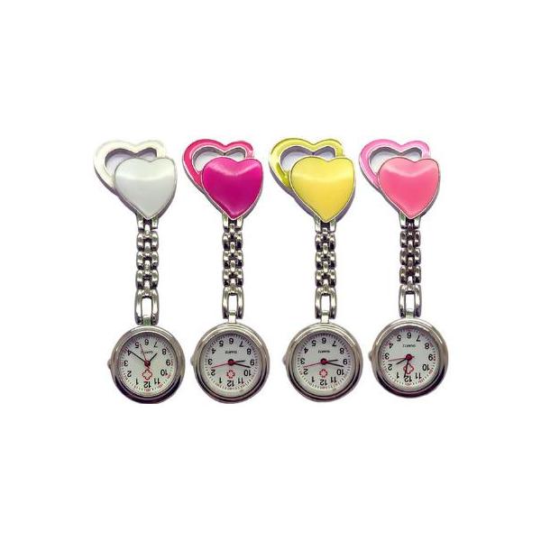 クリップ式ナースウォッチ　　カラフル　ダブルハート型ナースウォッチ　シンプルなデザイン　逆さ文字盤タイプ　　　時計部分が逆さになっているので、胸や腰に下げて　おいて持ち上げて時間を見るのに便利です。　　　[クリップ式]　・胸ポケットに留める...