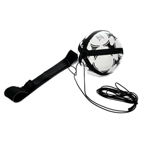 今、必要な基礎技術を思い思いに練習ができます技術、テクニック強化に【ご使用方法は簡単です】腰にストラップを巻きポーチにボールをしっかりと固定し腰に巻いたストラップとゴムヒモを接続するだけですもっと効率よく、練習ができますチーム強化のため誰よ...