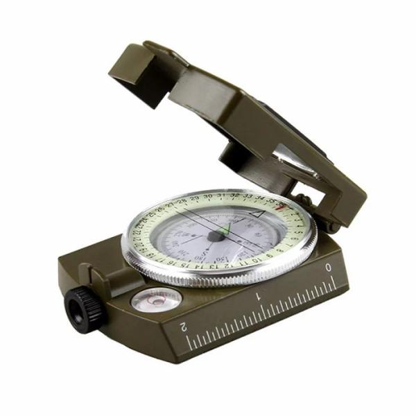【サイズ】約83*63*25mm;重さ:183g; 材質：金属とガラス。【高精度軍用コンパス】軽量、小型、高精度オイル式コンパスです。高強度の工事に金属製の軍用ナビゲーションコンパス、アウトドアや極端な気象条件の仕事します。緯度と経度計測で...