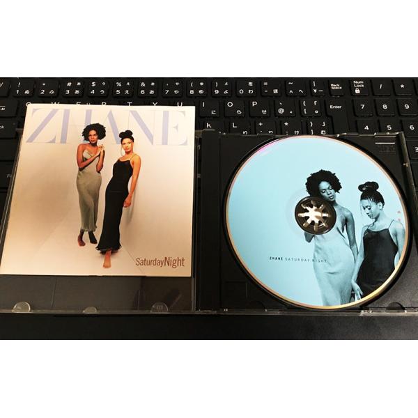 中古です。ケースのスレ等ご了承ください。 CD盤面うすい小傷ありますが、業者にてＣＤの表裏面を超純水＋純銀ナノコロイドで掃除＆防カビ仕上げしてあります。 音飛びはございませんでした。リーフレットにシミございます。