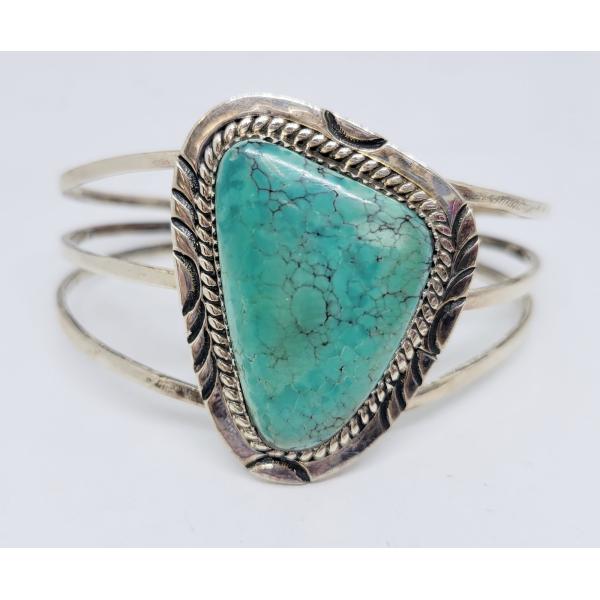 インディアンジュエリー 天然 ターコイズ バングル 26 純銀 ネイティブ