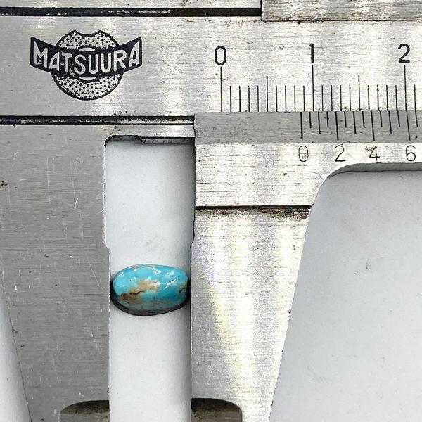 ナンバーエイト No.8 ターコイズ カボション 2ct (#8-52) ルース