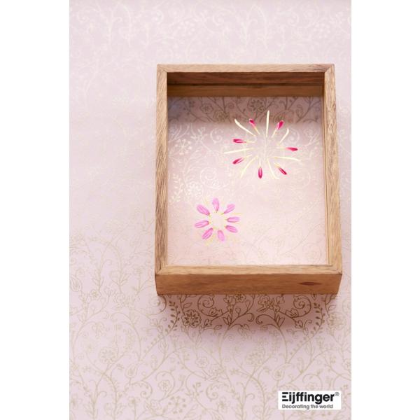 国内正規品新品本物の インテリアショップ 輸入壁紙 不織布 メタリック花柄ピンク Eijffinger 壁紙 Tecido デコール Yosoy