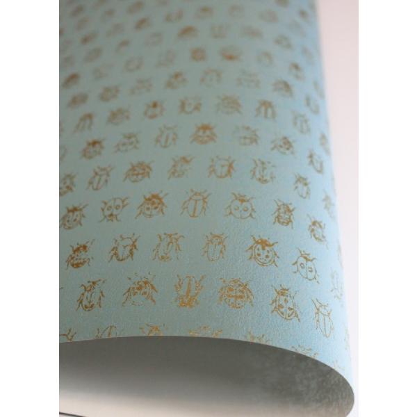 ブルーグレー ゴールドてんとう虫 こども部屋 昆虫柄 こども部屋 壁紙 Pipstudio4 Diy オランダ製 キッズ 輸入壁紙 昆虫柄 キッズ 貼ってはがせる 10m巻 インテリアショップ デコール