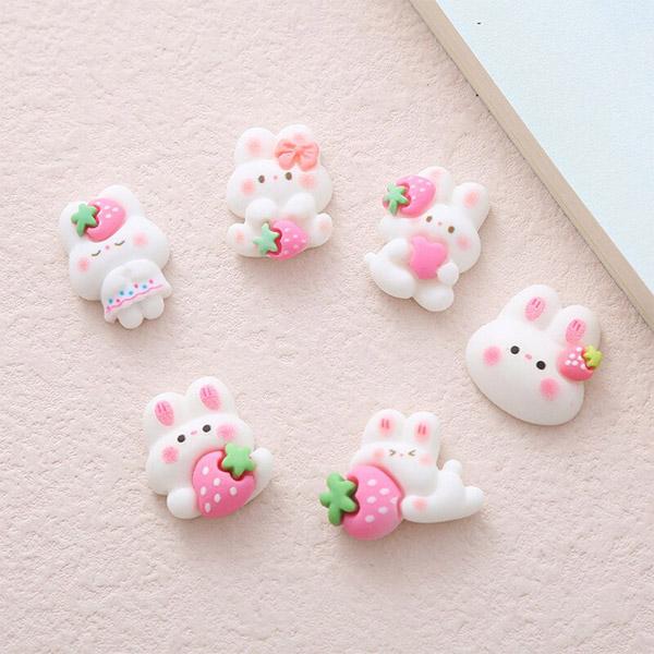 6種類のイチゴとウサギさんのかわいい動物パーツ☆貼り付け
