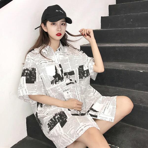 柄シャツ 半袖 ニュースペーパー 総柄 プリント モノトーン トップス
