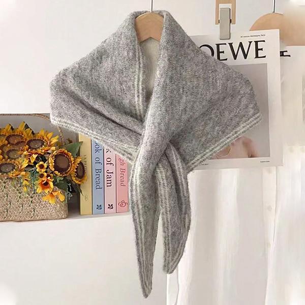 新品☆ハンドメイド☆三角ストール☆ウール100% 送料無料 ストール 三角 三角ストール ライン ライン入り ショール