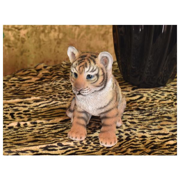 タイガー・カブ かわいらしい子トラの置物 オブジェ 虎 飾り 干支の 