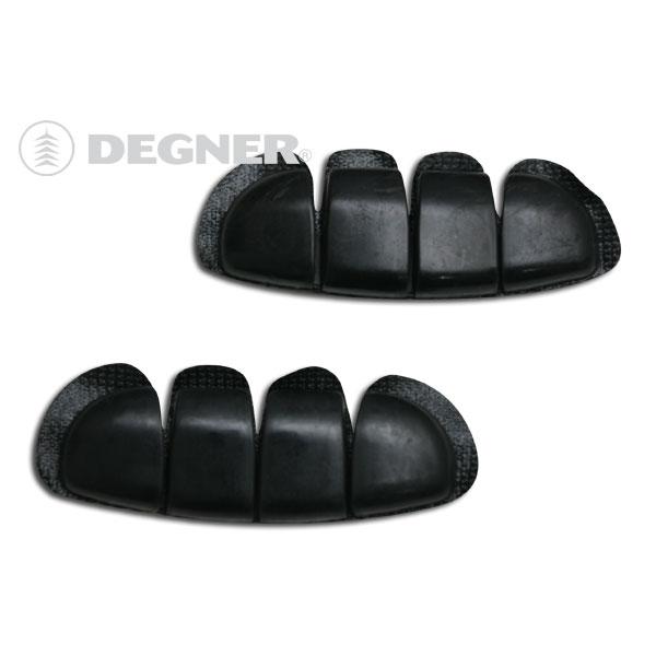 4本のスリットがブーツとのフィット感を生み出す今まで感じられなかった路面との密着度が感じられます！つま先が路面に接着した際に違和感無く自分のライディングが出来る！コストパフォーマンスにも優れ、耐久性抜群☆