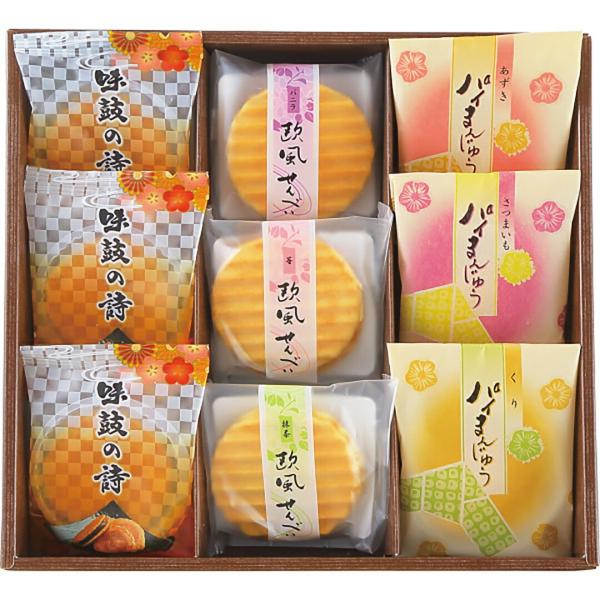 ※当店では、特別にご指示（備考欄等）がない場合には「内のし」にてご準備いたします。※ご自宅にお届けの場合、発送用段ボールは再利用させて頂いております。予めご了承ください。内容量：●欧風せんべい（バニラ・苺・抹茶×各１）、味鼓の詩×３、パイま...