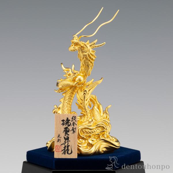 純金 瑞雲昇龍 E 28g ( 光則(金工芸) 木札名入れ有料 高級 純金 瑞雲昇龍 E 28g ( 光則(金工芸) 木札名入れ有料 高級