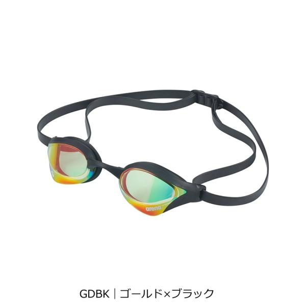 [Release date: December 23, 2024]1／100秒を争うトップスイマーに向けて開発された、アリーナ最高峰のミラータイプのレーシングゴーグルです。公式大会に出場するために必要なWORLD AQUATICS（国際水泳...