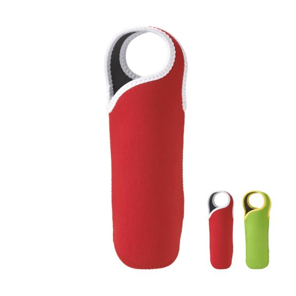 マイボトル・500mlペットボトルの持ち運びに便利なボトルカバー！表地・裏地：ポリエステル　中地：スチレン・ブタジエンゴムサイズ：(約)直径7.5×高さ18.5cm（取っ手含む高さ28cm）※在庫処分のため数量限定販売です。なくなり次第終了...