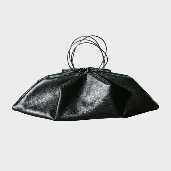 美品 PELLICO アネッリ ラフィア ハンドバッグ クラッチバッグ 黒 美品 PELLICO アネッリ ラフィア ハンドバッグ クラッチバッグ 黒