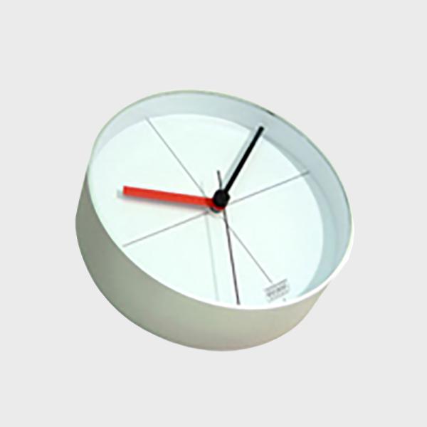 箱付き美品！ポストモダン置き時計 メンフィスデザイン 倉俣士郎掛け時計インテリア 箱付き美品！ポストモダン置き時計 メンフィスデザイン 倉俣士郎