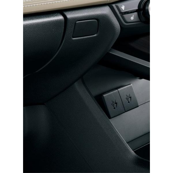 HONDA ホンダ 純正 USBチャージャー フロント用 08U57-TRT-000A | CLARITY FUEL CELL クラリティ フューエルセル ZC