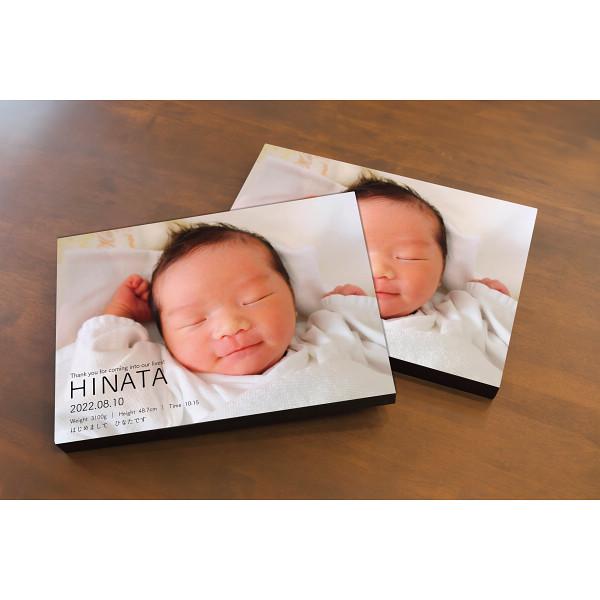 大切な瞬間を写した写真を、素敵に飾りませんか？また、かべコレクションは、文字入れサービスも行なっております。お客様が入れられたい名前や日付、メッセージなどをお預かりして、デザイナーがお客様お一人お一人のお写真に合うようにデザインした世界に一...