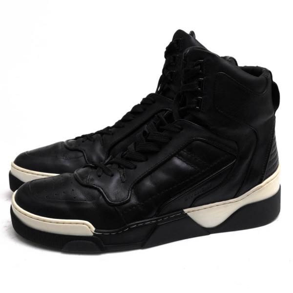 GIVENCHY ホワイト ハイカットスニーカー GIVENCHY - 美品☆ジバンシイ☆パイピングロゴハイカット
