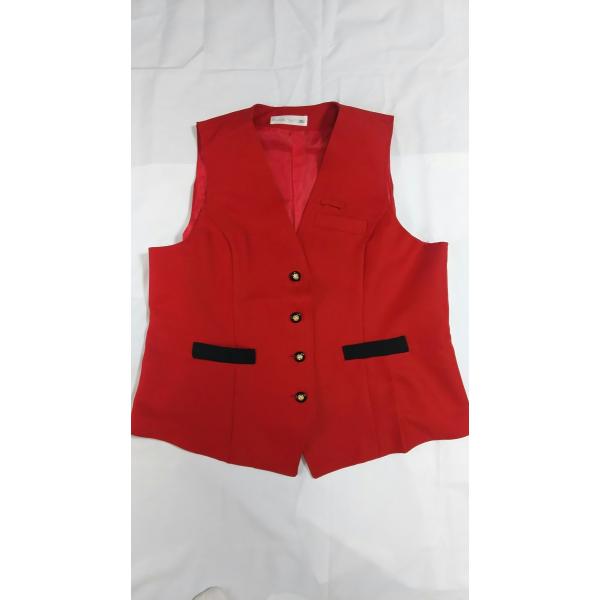 レディースベスト　サイズ　バスト　　１２０ｃｍ　　　　ウエスト　１０４ｃｍ　　　　丈　　　　５６ｃｍ後ろベルトでウエストサイズ絞れます。