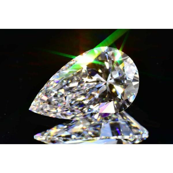 ペアシェイプカット ダイヤモンド 0.76カラット Dカラー インター