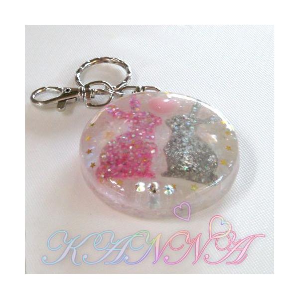 WIJbv̂ƂĂ傫ȃWobO`[ w white by Kanna