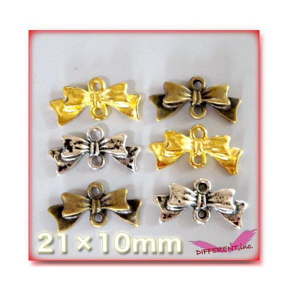 アンティークパーツ　リボン   デコに、ストラップにと用途は沢山!!!!!!!!!   サイズ :: 21mm×10mm  color :: 金古美／銀古美／ゴールド   デコやアクセサリーにも最適パーツ チャーム＆サンキャッチャーの繋ぎパ...