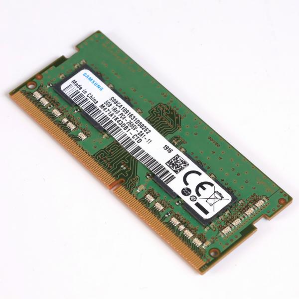 ※こちらの商品は、 動作保証のないジャンク品です。商品の状態、使用方法に関するご質問にはお答えしかねます。予めご了承くださいませ。目立った傷や汚れはありません。動作済みPCから取り外しておりますが、メモリ単体での動作未確認のため動作は保証致...