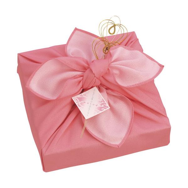 花のように美しい結び目に、可愛らしいハートの水引き。華やかにギフトシーンを彩ります。中身には老舗鰹節店自慢の削り節と2種類のお茶漬けを詰め合わせました。■本枯節かつおパック2g×3、のり茶漬け5g×2、わさび茶漬け5g×2■箱サイズ:16....