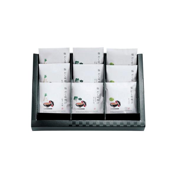 風味豊かな生味噌汁国産7種の素材を絶妙にブレンドしたこだわりの極だし使用極だし味噌 極赤だし味噌厳選された国産素材から、旨味成分をじゅうぶんに抽出し、それぞれの味を活かした極だしを、合わせ味噌、赤味噌と合わせました。お味噌汁の具材の味を引き...