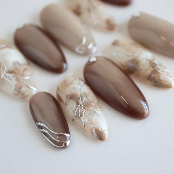 ネイルチップ グレージュ系ニュアンスマグネット 大人女子