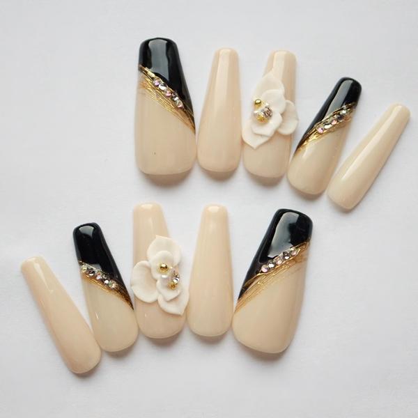 ニュアンスネイル花大輪振袖成人式結婚式ゴールド