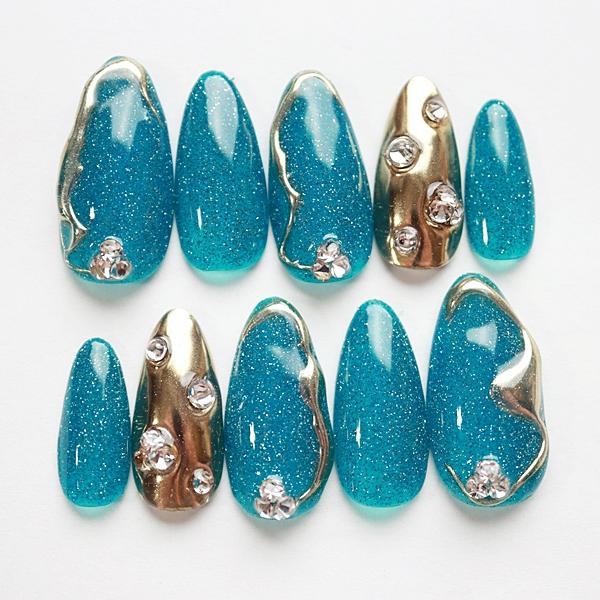 オーダーネイルチップNo.84 夏 海 浜辺 ミラーアクセ ラメ キラキラ オーダーネイルチップNo.84 夏 海 浜辺 ミラーアクセ ラメ