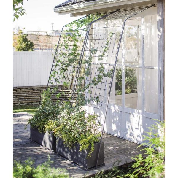 おしゃれにベランダを目隠しする10のアイデア シートやシェードなどの手軽な方法やフェンスなど本格的な対策まで 農業 ガーデニング 園芸 家庭菜園マガジン Agri Pick